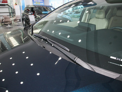 2022款 2.5L混动 尊贵版