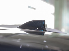 2022款 2.5L混动 旗舰版