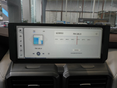 2023款 2.0T 暴走旗舰版 7座