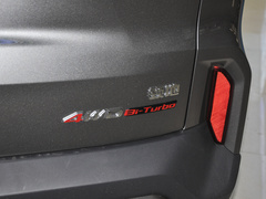 2023款 2.0T 穿越豪华版 7座