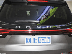 2023款 2.0T 穿越豪华版 7座