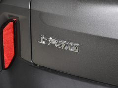 2023款 2.0T 穿越豪华版 7座