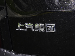 2023款 2.0T 穿越旗舰版 7座