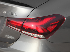 2023款 AMG A 35 L 4MATIC