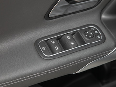 2023款 AMG A 35 L 4MATIC