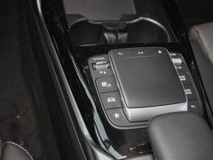 2023款 AMG A 35 L 4MATIC