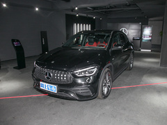 2023款 AMG GLA 35 4MATIC