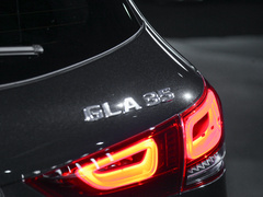 2023款 AMG GLA 35 4MATIC