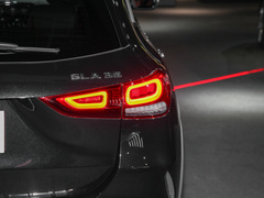2023款 AMG GLA 35 4MATIC