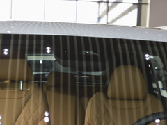 2022款 1.5T DHT增程电动至臻版