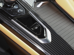 2022款 1.5T DHT增程电动至臻版
