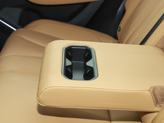 2022款 1.5T DHT增程电动至臻版