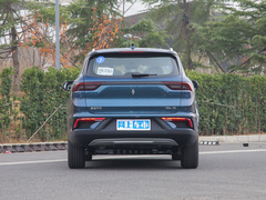 2023款 470km 引领版 电池租赁