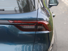 2023款 470km 引领版 电池租赁