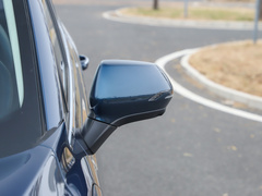 2023款 470km 引领版 电池租赁