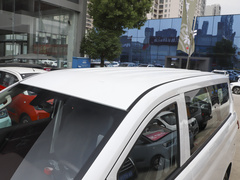 2022款 1.6L 标轴创富型 7座