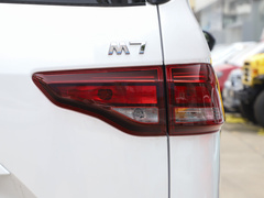 2022款 1.6L 标轴创富型 7座