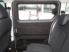 2022款 1.6L 标轴创富型 7座