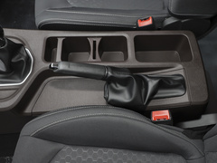 2022款 1.6L 标轴创富型 7座