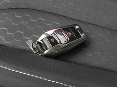 2022款 1.6L 标轴创富型 7座
