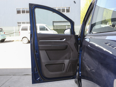 2022款 1.6L 标轴创享型 7座