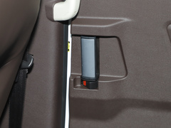 2022款 1.6L 标轴商务型 7座
