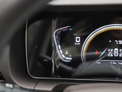 2022款 1.6L 标轴营运版 7座