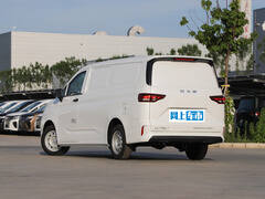 2022款 1.6L 长轴创业版 2座