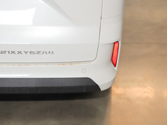 2022款 1.6L 长轴创业版 2座