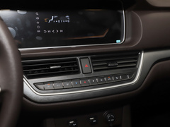 2022款 1.6L 长轴创业版 2座