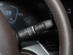 2022款 1.6L 长轴创业版 2座