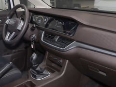 2022款 1.6L 长轴创业版 2座