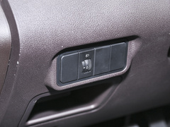 2022款 1.6L 长轴创富型 7座