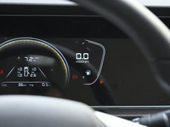 2022款 1.6L 长轴创富型 7座