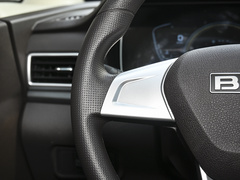 2022款 1.6L 长轴创富型 7座