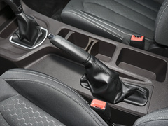 2022款 1.6L 长轴创富型 7座