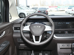 2022款 1.6L 长轴创富型 7座