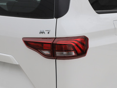 2022款 1.6L 长轴创富型 7座