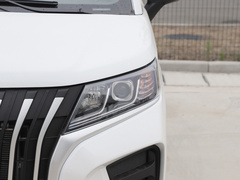 2022款 1.6L 长轴创富型 7座