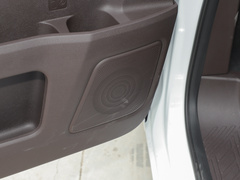 2022款 1.6L 长轴创富型 7座