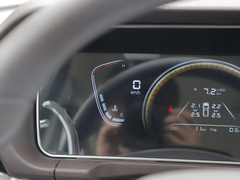 2022款 1.6L 长轴创富型 7座