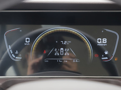 2022款 1.6L 长轴创富型 7座