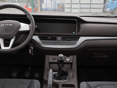 2022款 1.6L 长轴创富型 7座
