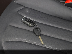 2022款 1.6L 长轴创富型 7座