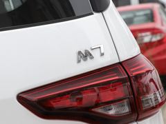 2022款 1.6L 长轴创富型 7座