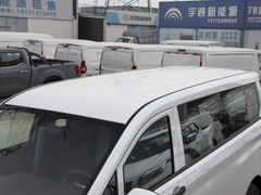 2022款 1.6L 长轴创富型 7座