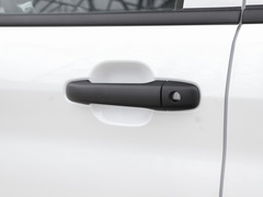 2022款 1.6L 长轴创富型 7座