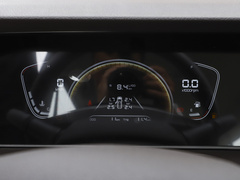 2022款 1.6L 长轴创富型 7座