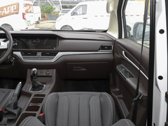 2022款 1.6L 长轴创富型 7座