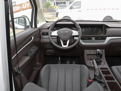 2022款 1.6L 长轴创富型 7座